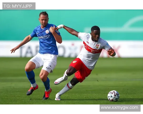 奥格斯堡与莱红牛比赛结果及精彩瞬间回顾分析